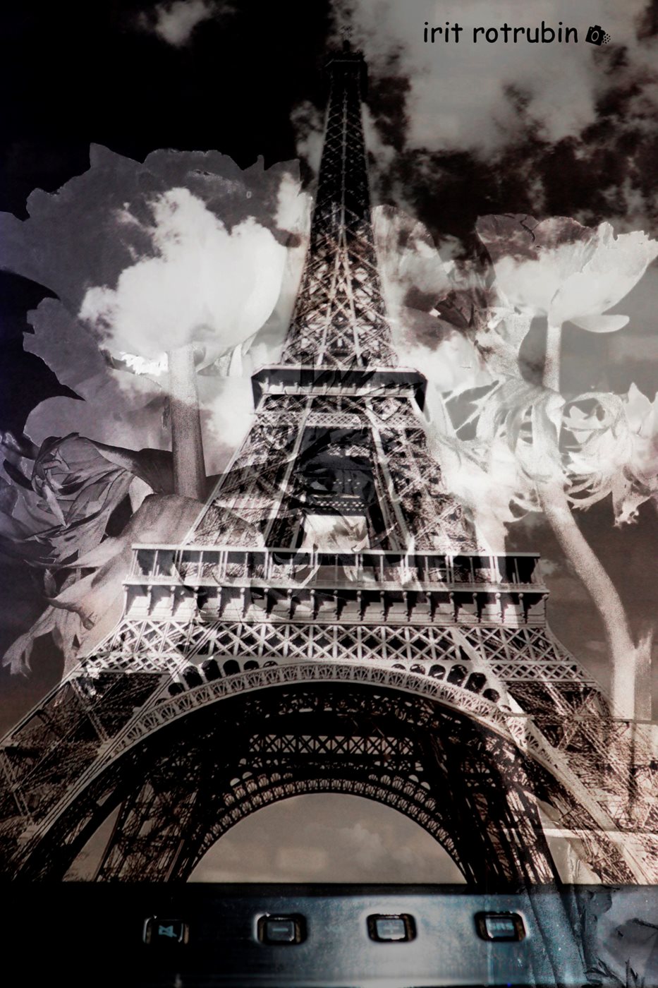 קולאז' אייפל עם מחשב וכלנית 00-00100