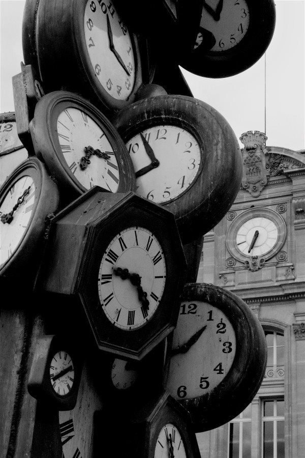 שעונים עתיקים אפור 9064- 88